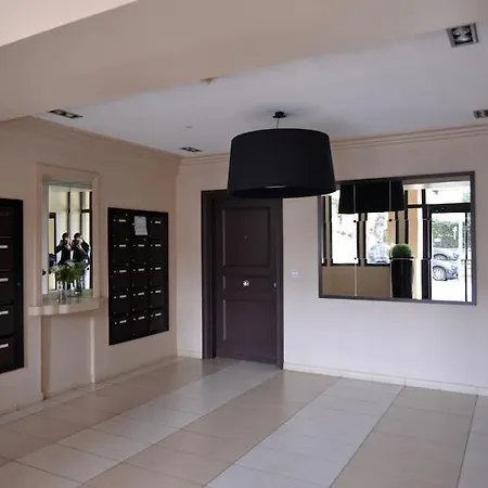 Beautiful Design Next To The Sea 公寓 昂蒂布