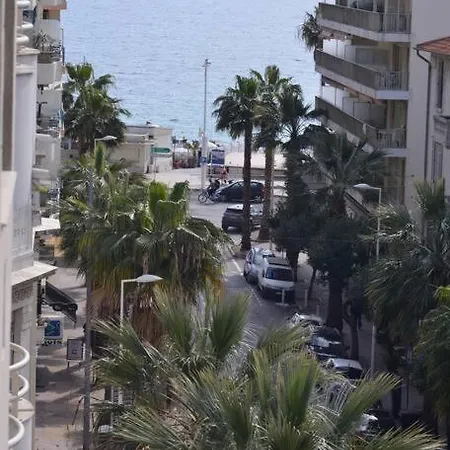 Beautiful Design Next To The Sea 昂蒂布